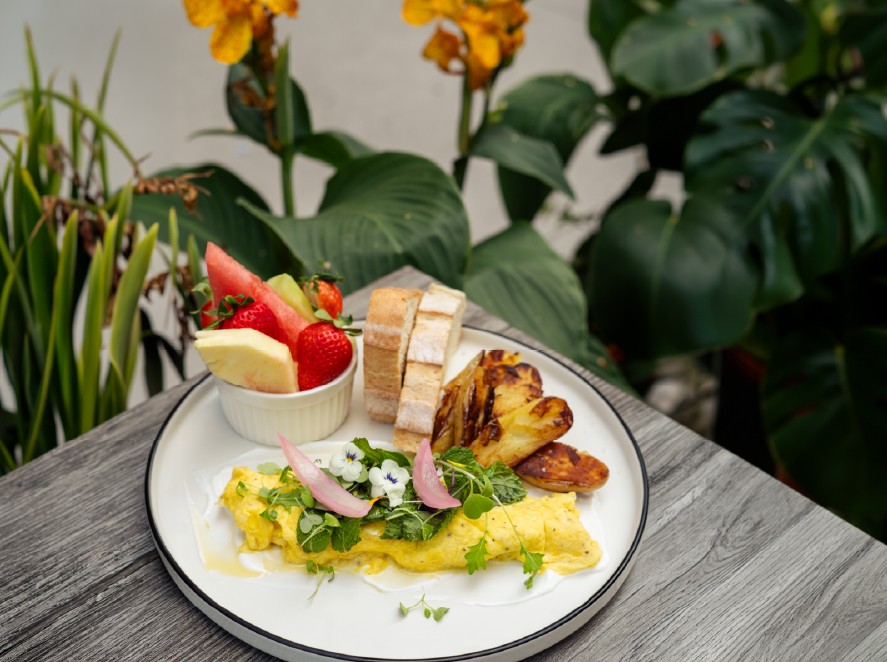 MAA_Le1881_Breakfast2